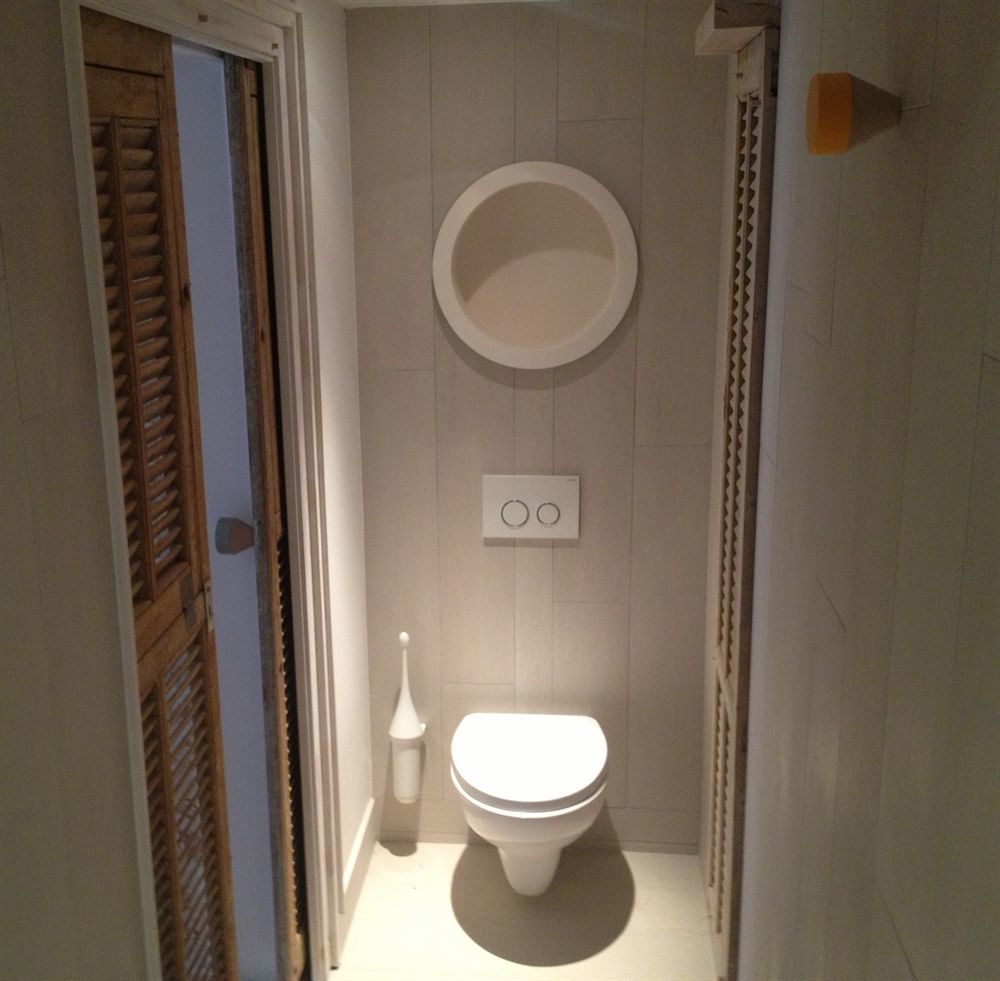 Hotel De La Pinede 3*